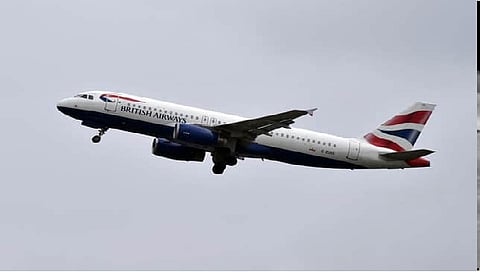 ब्रिटेन में एयर ट्रैफिक कंट्रोल सिस्टम में खराबी, विमान सेवाएं हुईं ठप