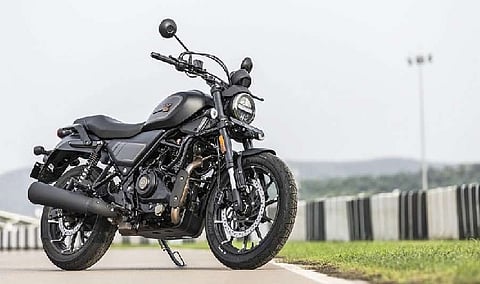 ‘Harley Davidson X440’ की शानदार बुकिंग, इन कारणों से Royal Enfield को दे रही टक्कर