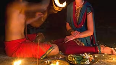 Kolkata Rape : तांत्रिक ने कहा, आओ मैं तुम्हारे सारे दिक्कतों को …