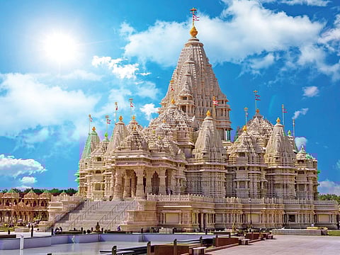 अमेरिका में बना दुनिया का सबसे बड़ा हिंदू मंदिर