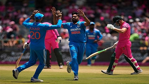 Ind vs SA ODI: साउथ अफ्रीका ने टॉस जीतकर चुनी पहले गेंदबाजी, इस स्टार खिलाड़ी ने किया डेब्यू