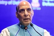 भारतीय नौसेना की बढ़ेगी ताकत, केंद्र सरकार-BHEL में 2956 करोड़ की डील पक्की