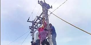 प्रेमी को घर में रखने के लिए पत्नी ने उठाया ऐसा कदम, पति भी हुआ बेबस