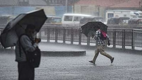 West Bengal Weather: बंगाल में बारिश और तूफान को लेकर अलर्ट, जानें ताजा अपडेट