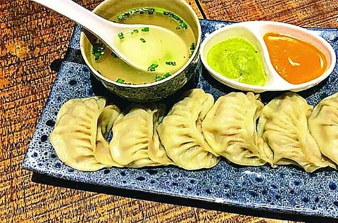 मोमोज खाने वालों सावधान! स्वास्थ्य के लिए है खतरा