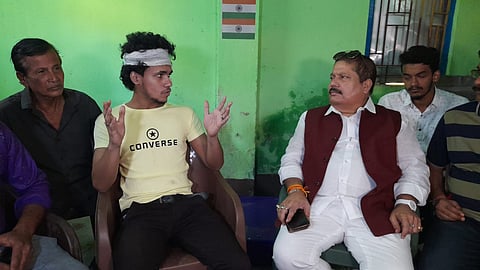 सायन के घर पहुंचे शुभंकर औ‍र अर्जुन