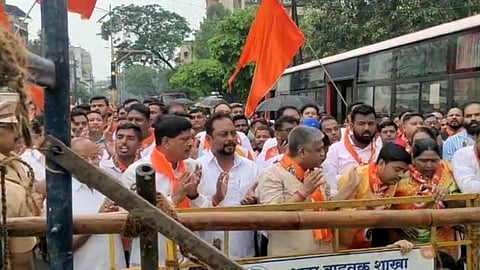Anand Dihge LegacyProtest In Dombivali : 