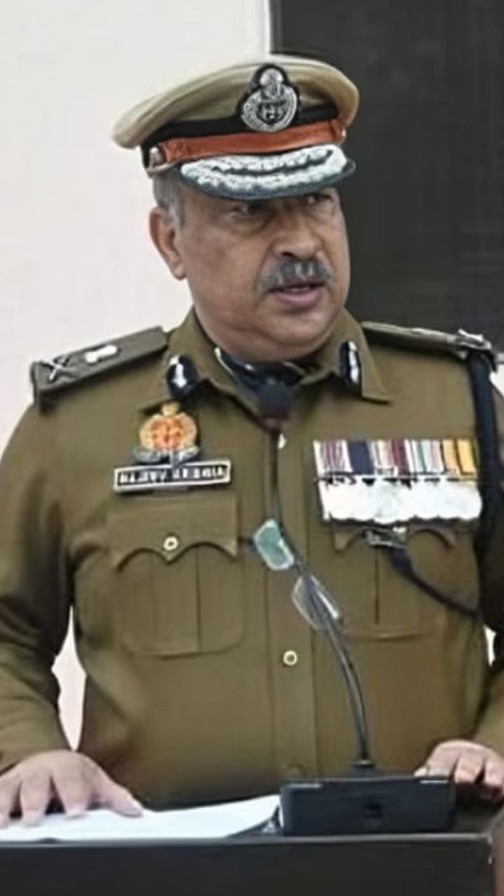 IPS Rajeev Krishna : योगी सरकारने उत्तर प्रदेशच्या 'DGP' पदी IPS राजीव ...