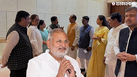 Manikrao Kokate And mva MP Shivrajsingh chauhan  (1).jpg