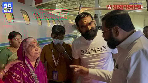 Mla Sanotsh Bangar with Her Mother And DCM Eknath Shinde News