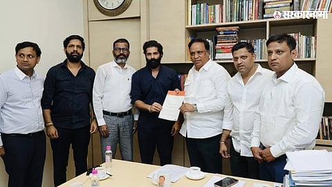 Amit Thackeray with Ashish Shelar – Exams postponed during Ganesh festival for student convenience.
