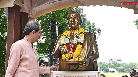 Meenatai Thackeray Statue Uddhav Thackeray