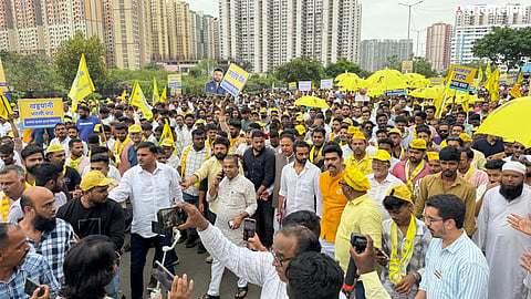 Hitendra Thakur leads Elgar Morcha in Vasai-Virar protesting against civic administration’s failures.
