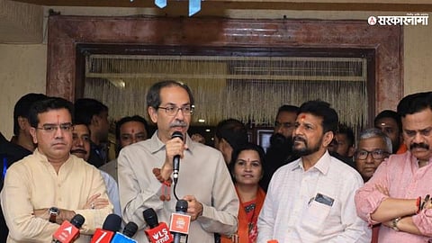 Kopri Shinde camp workers join Shiv Sena (UBT) in a large show of support—around 300 party members switch sides.