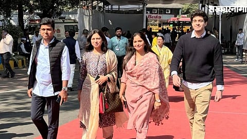 Santosh Danve-Sanjana Jadhav familay 