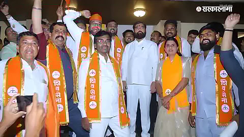 Latur Mahapalika nivadnuk 17 Independent Candidates Join Shiv Sena