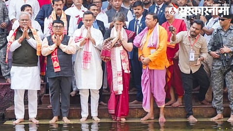 Priyanka Gandi at Kamakhya Devi Mandir