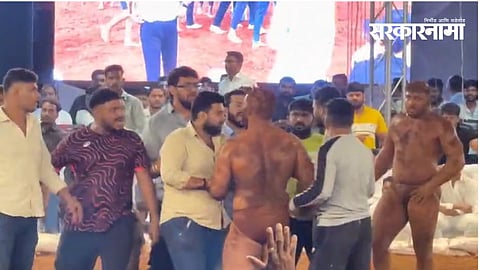 Traditional kushti match in Mulshi turned controversial after wrestler Sikandar Sheikh was attacked inside the arena during a Mahashivratri event.