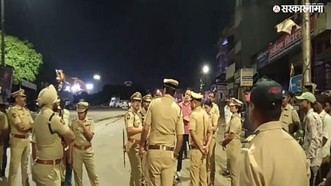 Police action underway in Budhwar Peth as Pune Police investigate alleged Bangladesh link; Papa Sheikh identified as key accused.