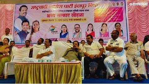 Aditi Tatkare reacts to controversy over missing photos of Ajit Pawar and Sunetra Pawar on a political banner.

