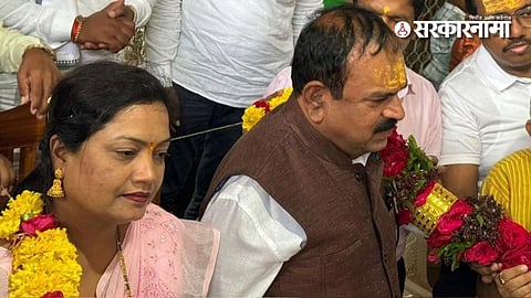 Ashok Kharat wife : कोट्यावधीची माया, बनावट खाते; अशोक घराच्या पत्नीची अटक टाळण्यासाठी कोर्टात धाव