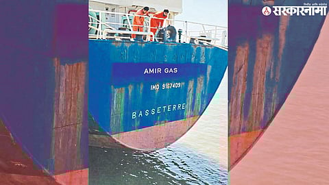 ratnagiri jaigad port lpg gas ship stuck