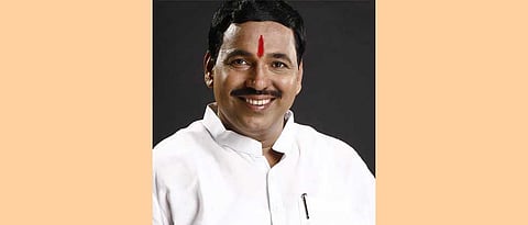 सुनेने भर सभेत थेट मुख्यमंत्र्याकडे तक्रार केल्याने माजी आमदार बापू पठारे अडचणीत