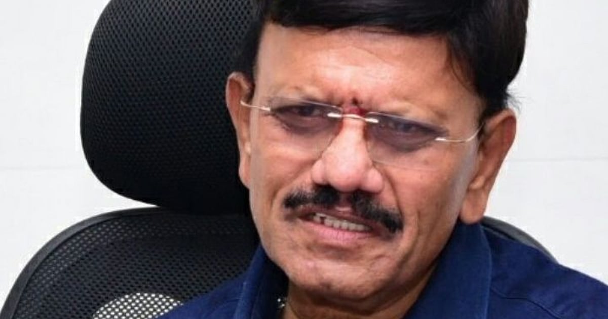 Former IAS officer B. Lakshmi Kantham आंध्र प्रदेश केडरचे माजी आयएएस ...