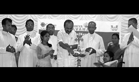 ഭിന്നശേഷിക്കാര്‍ക്കുള്ള ഫാമിലി കിറ്റ് വിതരണം