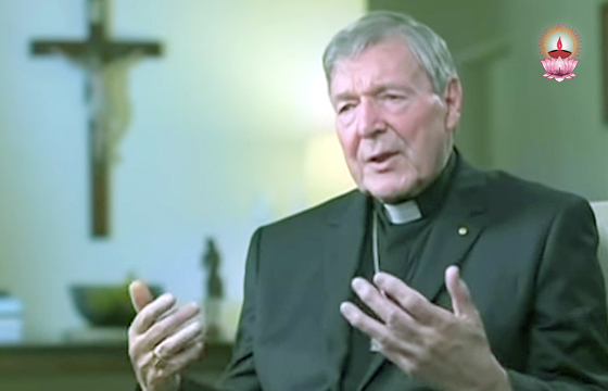 കാര്‍ഡിനല്‍ പെല്‍ വത്തിക്കാനിലേക്കു മടങ്ങി