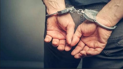গুৱাহাটীৰ উলুবাৰীত ৫২ বছৰীয়া এগৰাকী মহিলাৰ মৃত্যুৰ সৈতে জড়িত দুৰ্ঘটনাত ট্ৰাকৰ চালকক গ্ৰেপ্তাৰ 