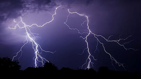 বজ্ৰপাত পৰি কিশোৰ শ্রমিকৰ মৃত্যু