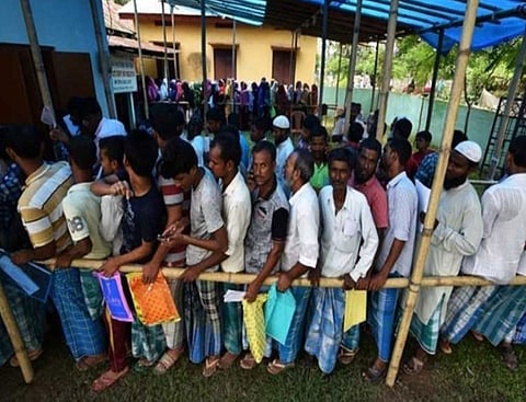 এনআরসি-র কঠোর শর্ত প্ৰত্যাহার করতে কেন্দ্ৰকে প্ৰস্তাব দিশপুরের