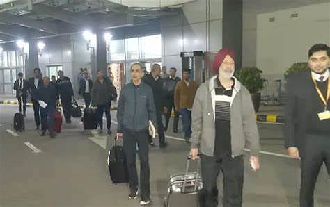 Qatar court releases 8 Indian Navy personnel