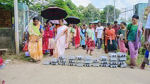 Assam: Residents Protest Against Smart Meters, Return Them to Demow Electrical Sub-Division Office in Symbolic Gesture