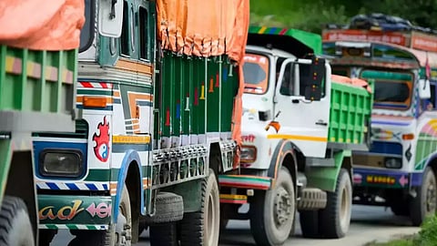 Over 300 vehicles stranded 