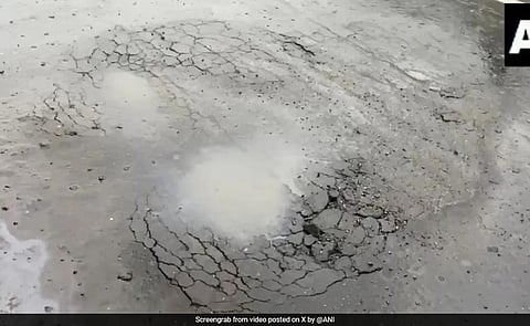 Cracks Emerge on Patna's Rs 422 Crore Flyover Just Two Months After Inauguration