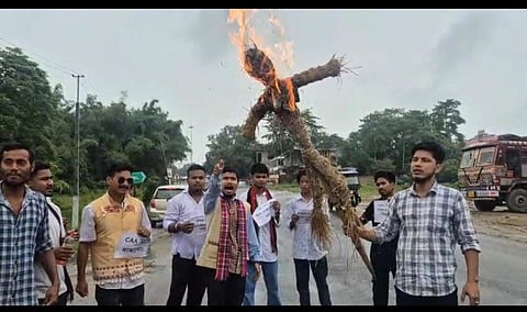  illegal Hindu Bangladeshis