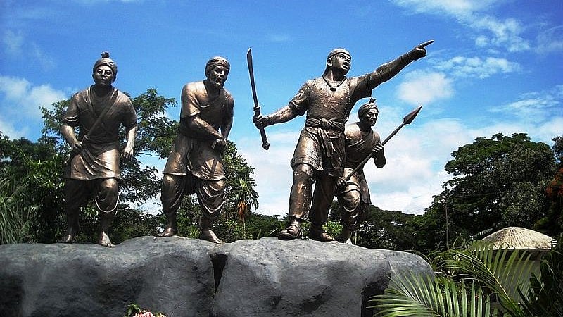 RELIGIOUS STRATEGY and AHOM MONARCHY
