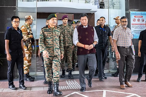 COAS, Khandu