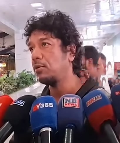 Image of renowned singer Papon after arriving in airport to pay last tribute to Zubeen Garg