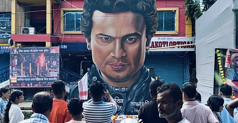  Zubeen Garg