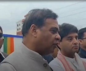 Image of Assam Chief Minister Himanta Biswa Sarma addressing the media