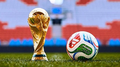 फीफा ने 2026 विश्व कप की आधिकारिक गेंद ट्रायोंडा का अनावरण किया