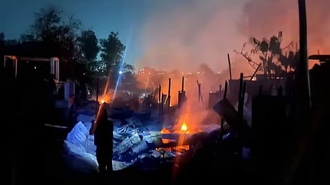 असम-नगालैंड सीमा पर 100 घरों में आग लगाई गई