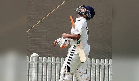 Rishabh Pant retires hurt after taking multiple blows vs South Africa A