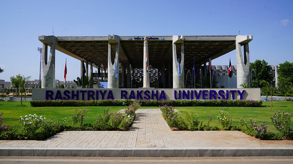 Rashtriya Raksha University hosts 2nd police technology summit