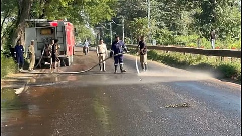 Image of the A major accident was narrowly avoided near the Chabua Air Force Station when a crude oil tanker started leaking oil along National Highway 37.