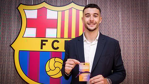 Barcelona defender Eric Garcia signs new contract