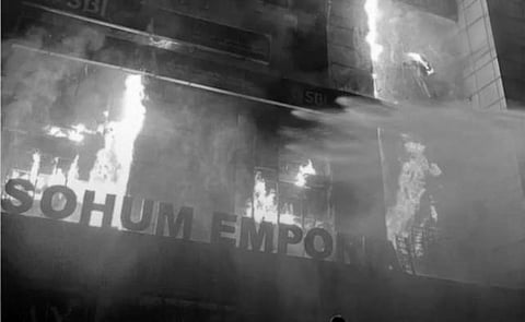 Image of the mall Sohum Emporia during the active blaze 